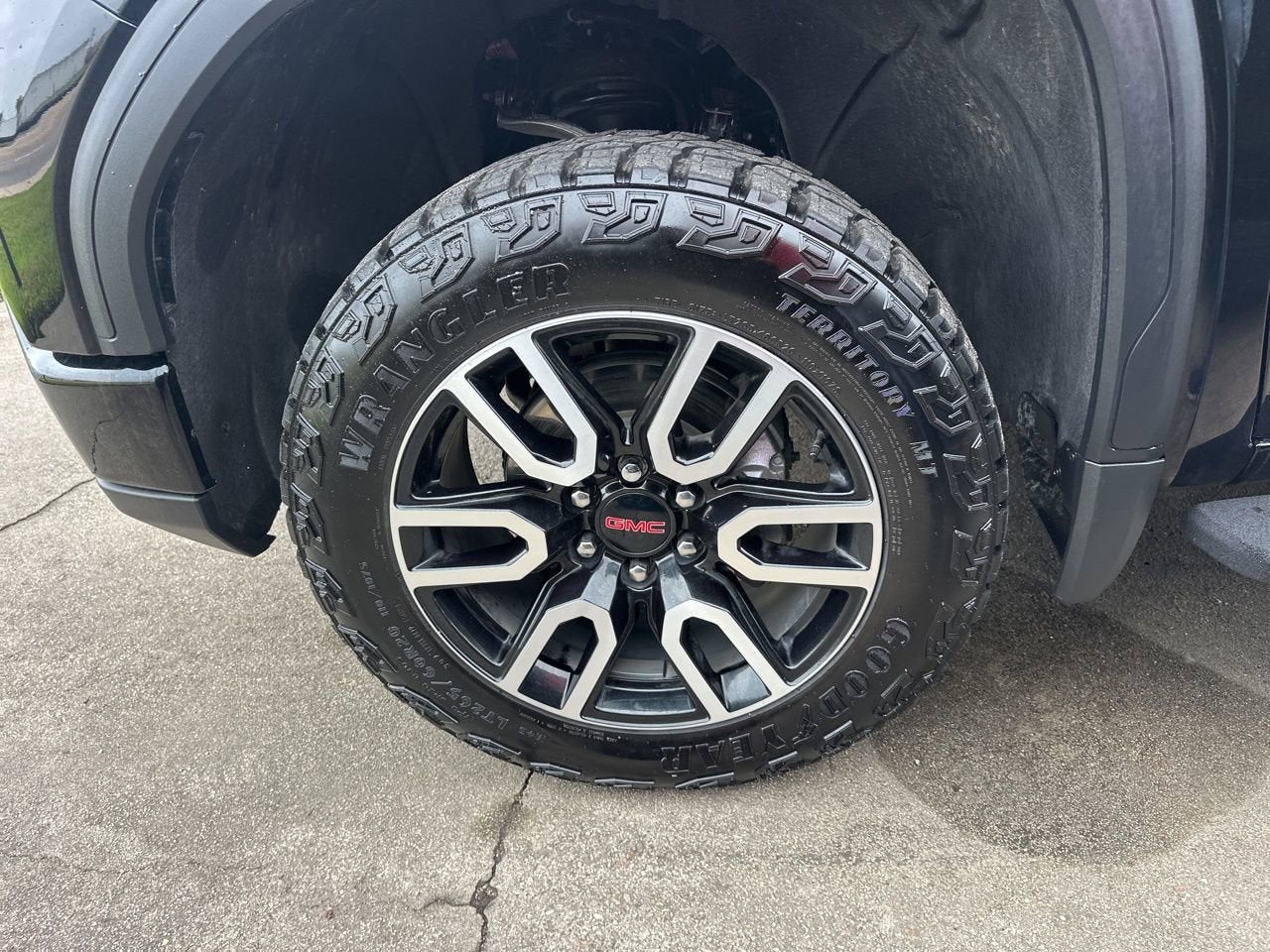 2025 GMC Sierra 1500 AT4