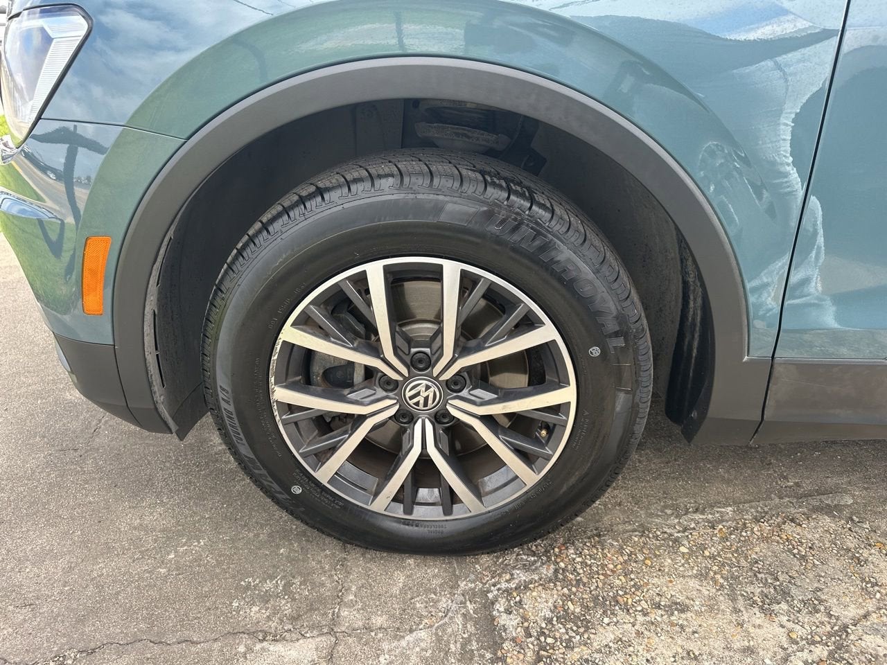 2019 Volkswagen Tiguan SE
