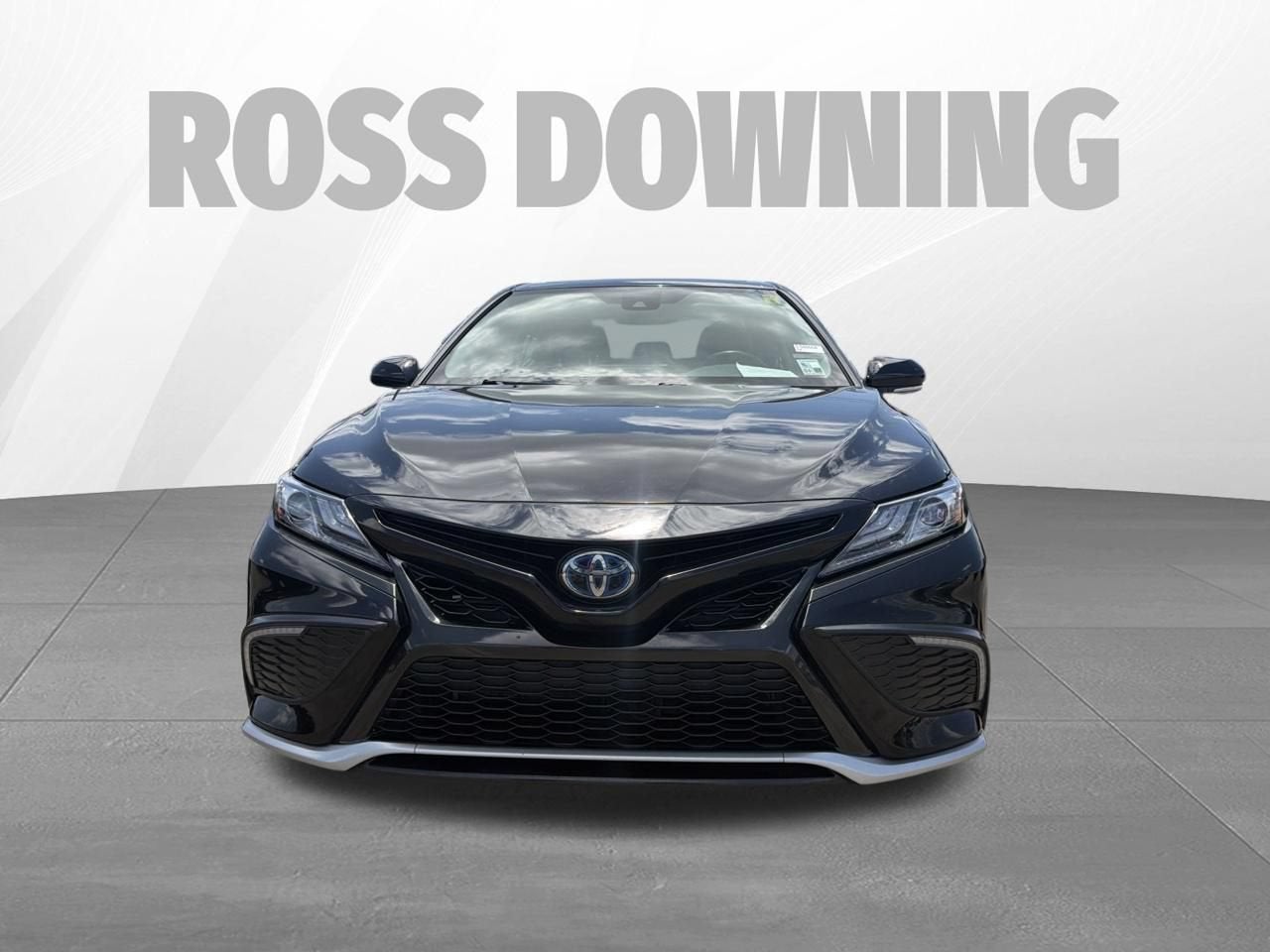 2024 Toyota Camry Hybrid XSE