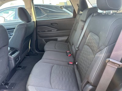 2025 Nissan Pathfinder SV FWD