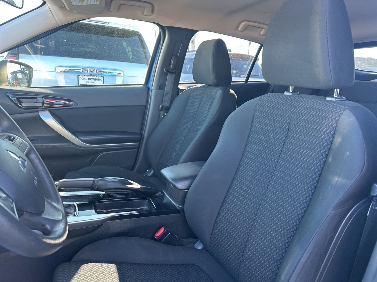 2020 Mitsubishi Eclipse Cross ES