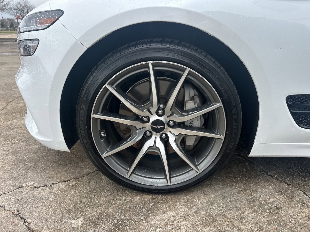 2025 Genesis G70 2.5T