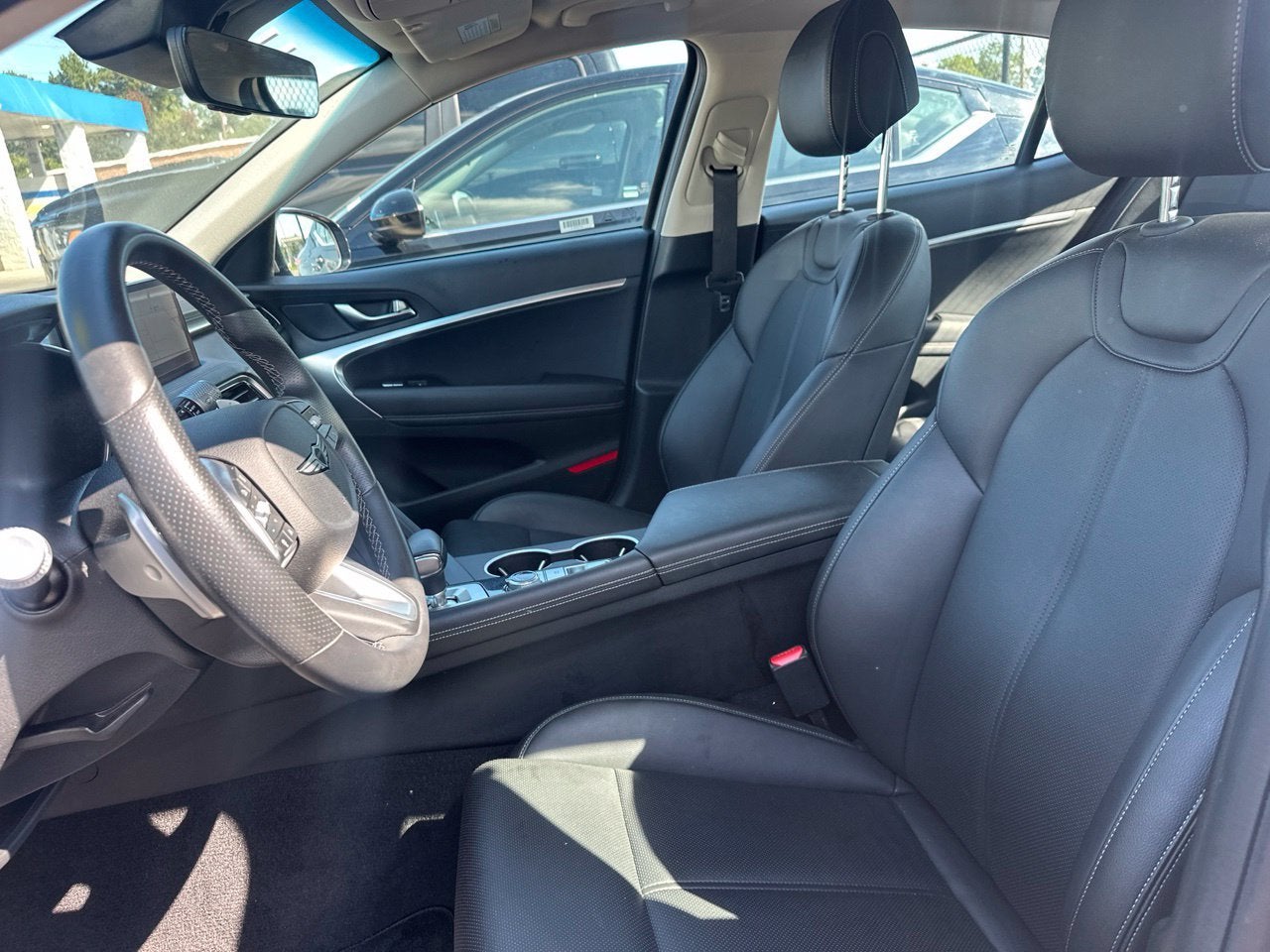 2025 Genesis G70 2.5T