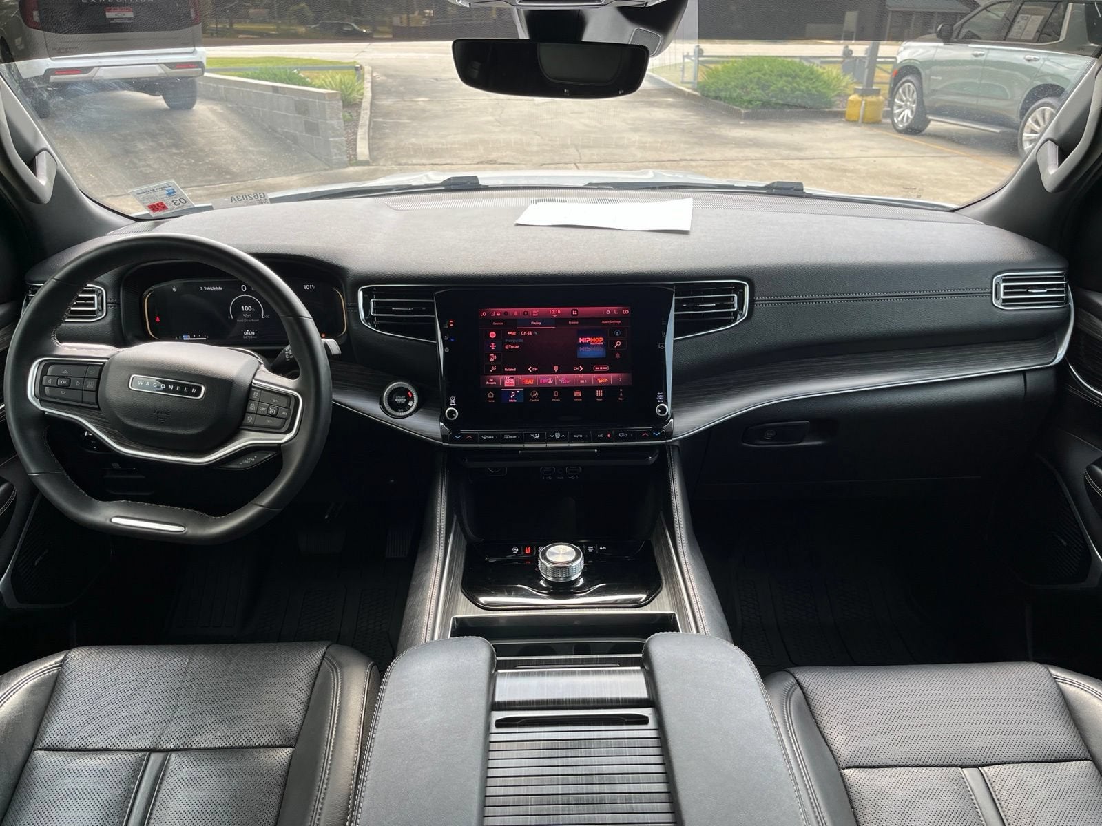 2024 Jeep Wagoneer L Series II 4x2