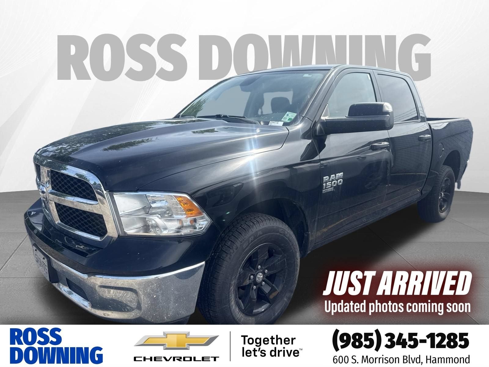 2023 RAM 1500 Classic SLT Crew Cab 4x4 5'7" Box