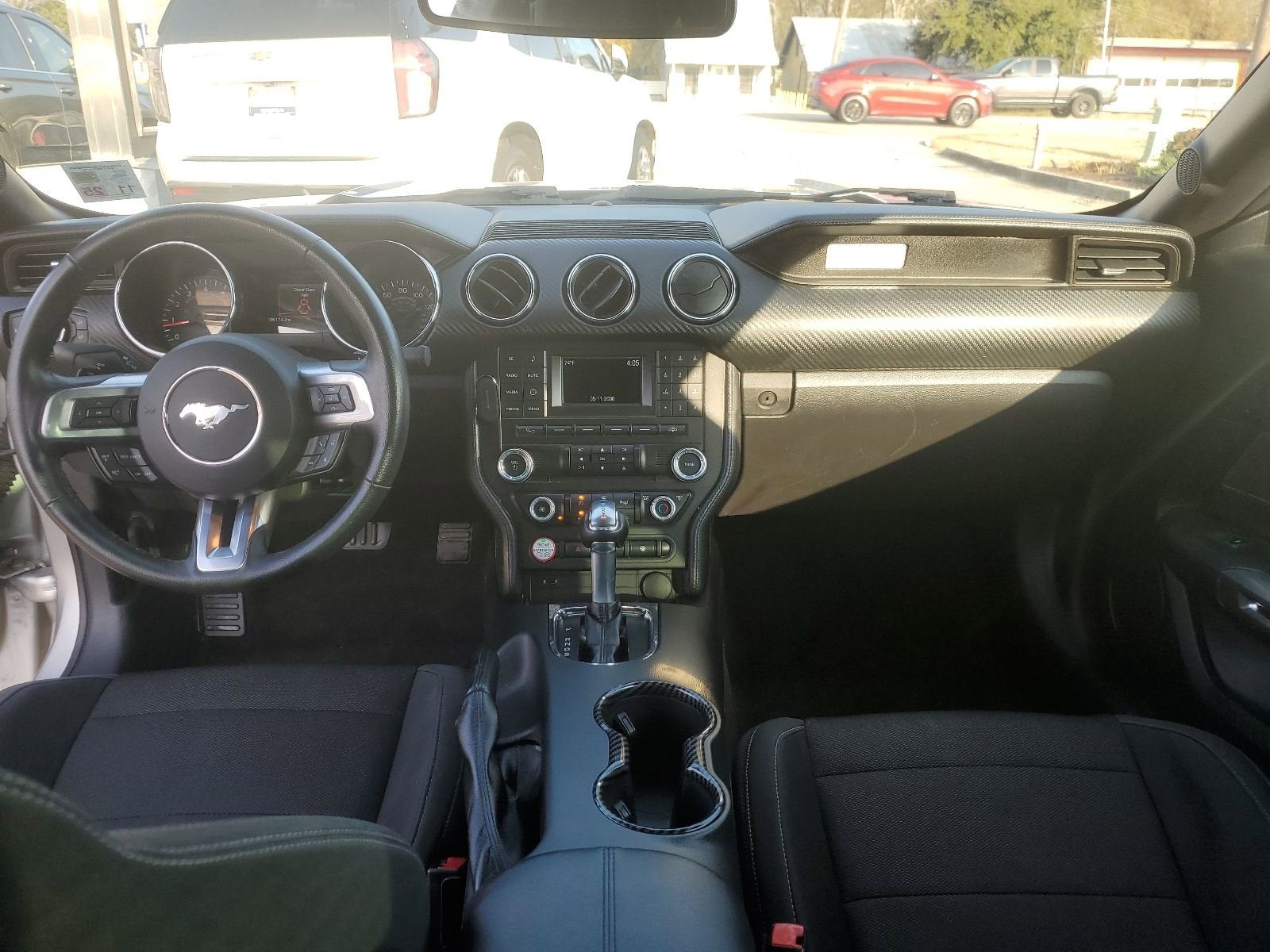 2016 Ford Mustang V6