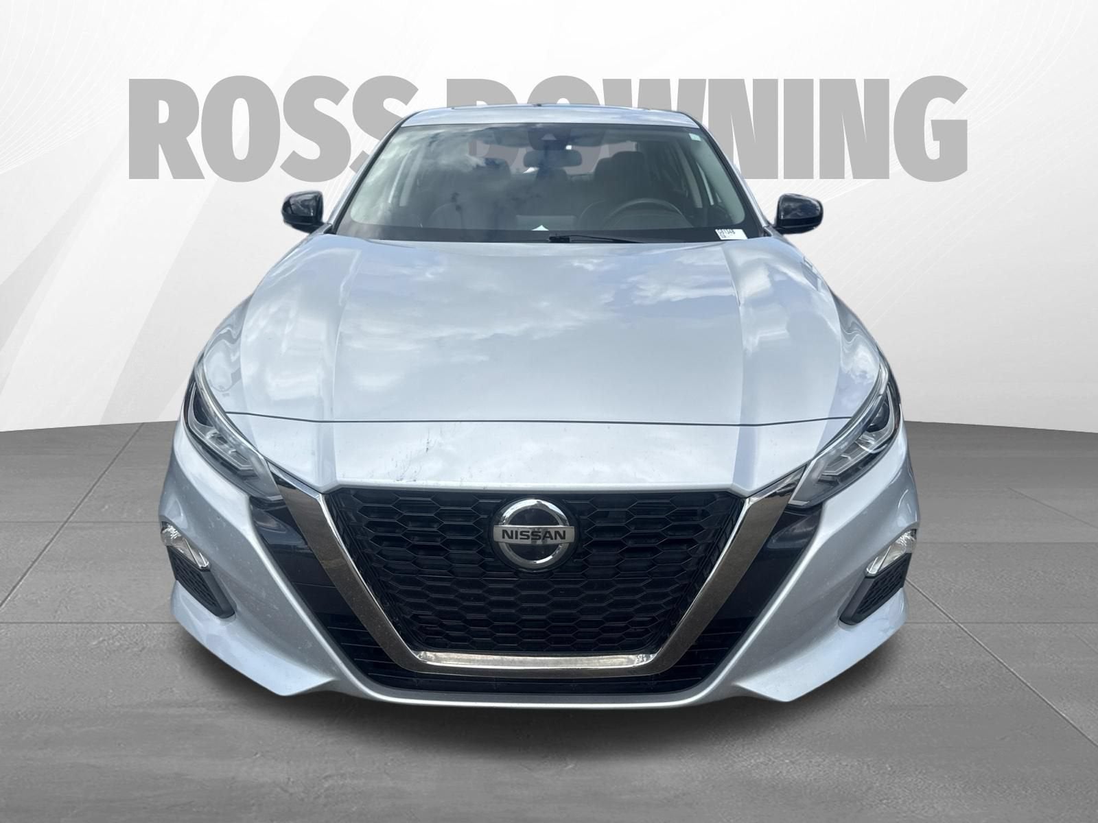 2022 Nissan Altima SR VC-Turbo FWD