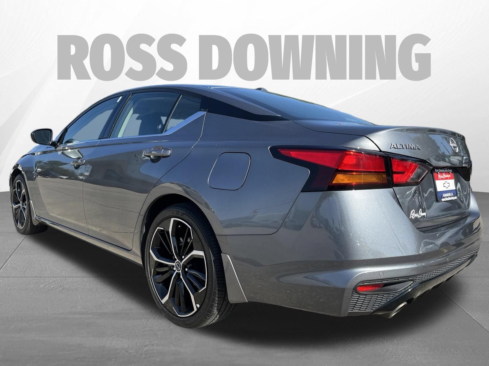 2025 Nissan Altima SR