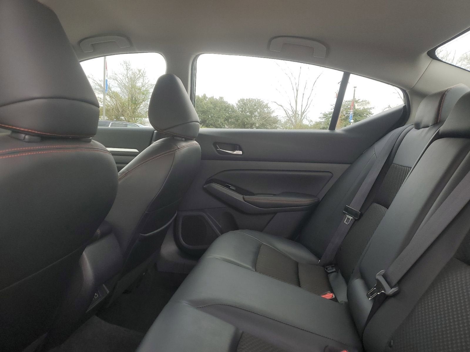 2025 Nissan Altima SR