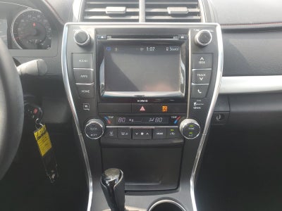 2017 Toyota Camry XLE