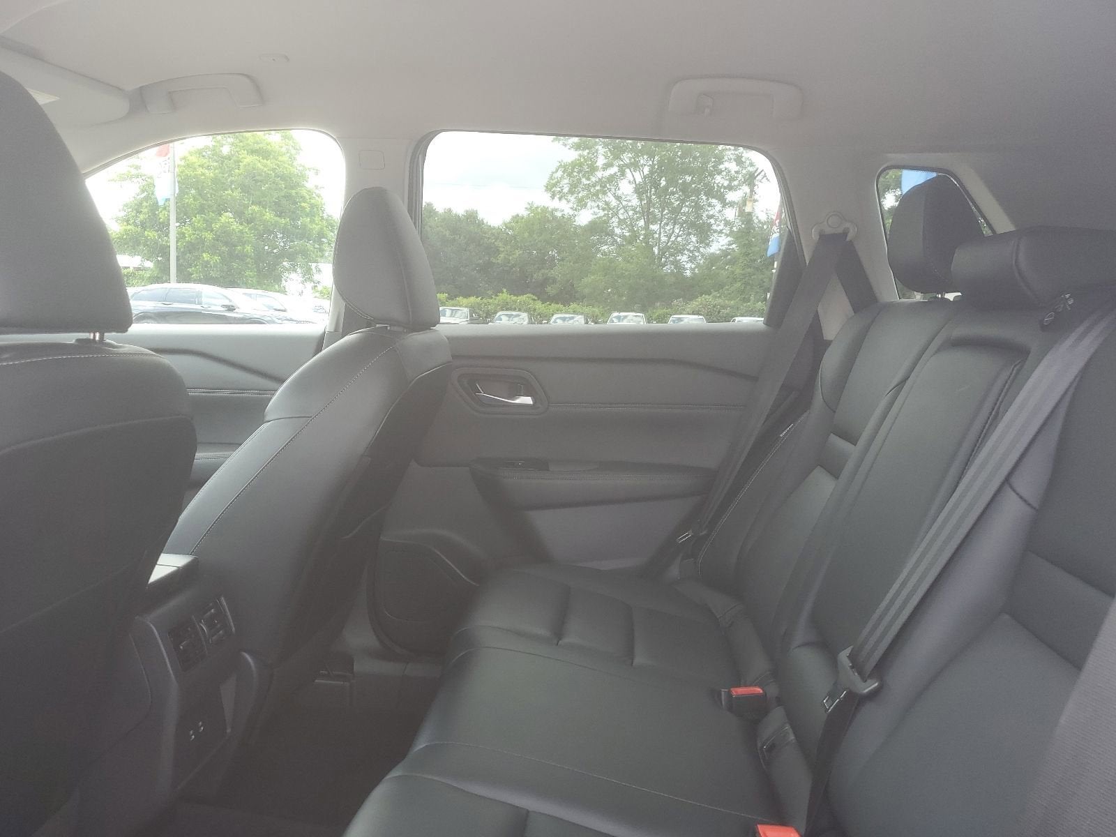 2026 Nissan Rogue SL