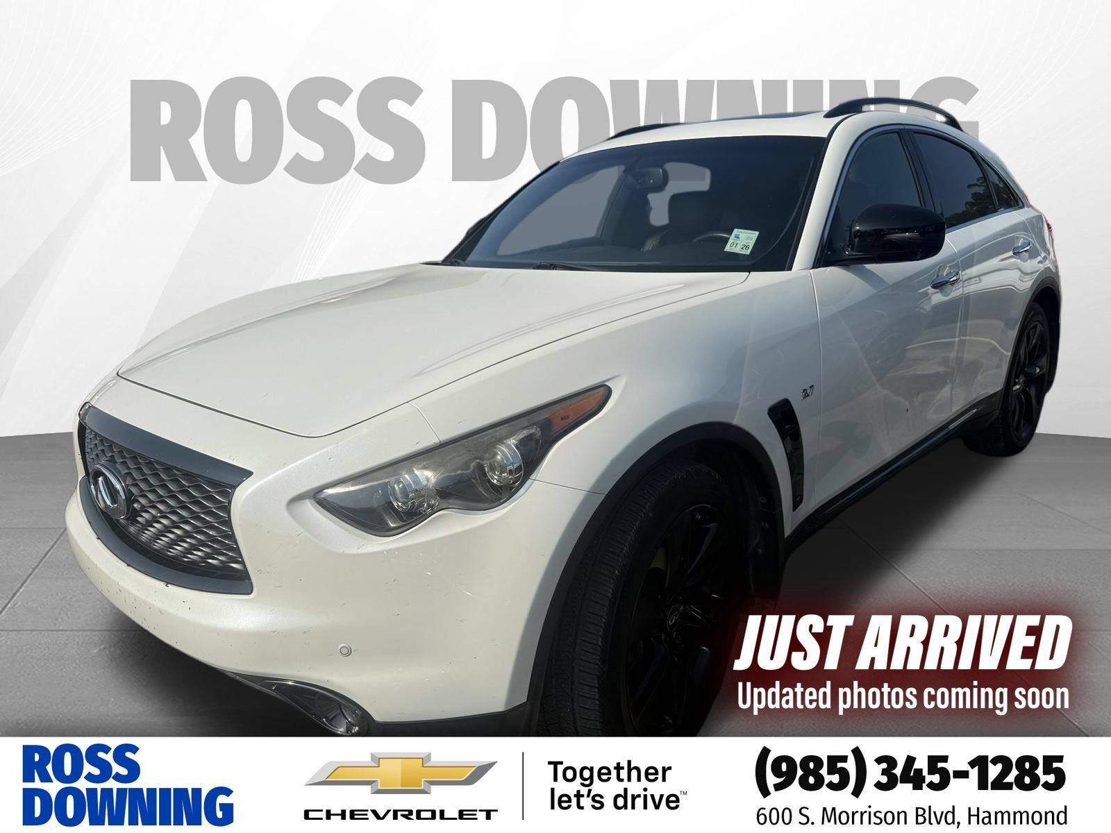2017 INFINITI QX70 Base