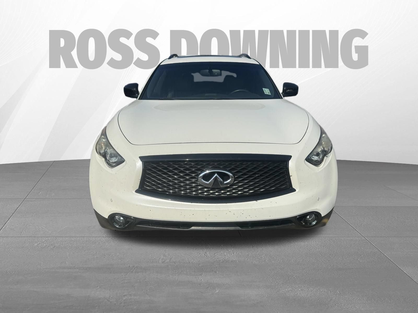 2017 INFINITI QX70 Base