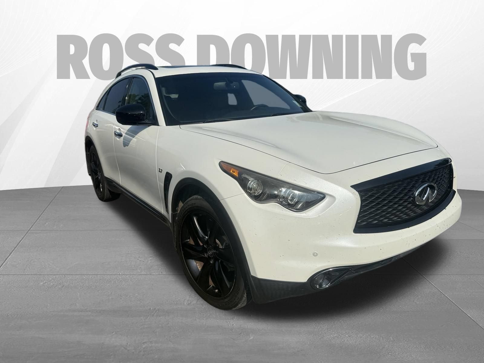 2017 INFINITI QX70 Base