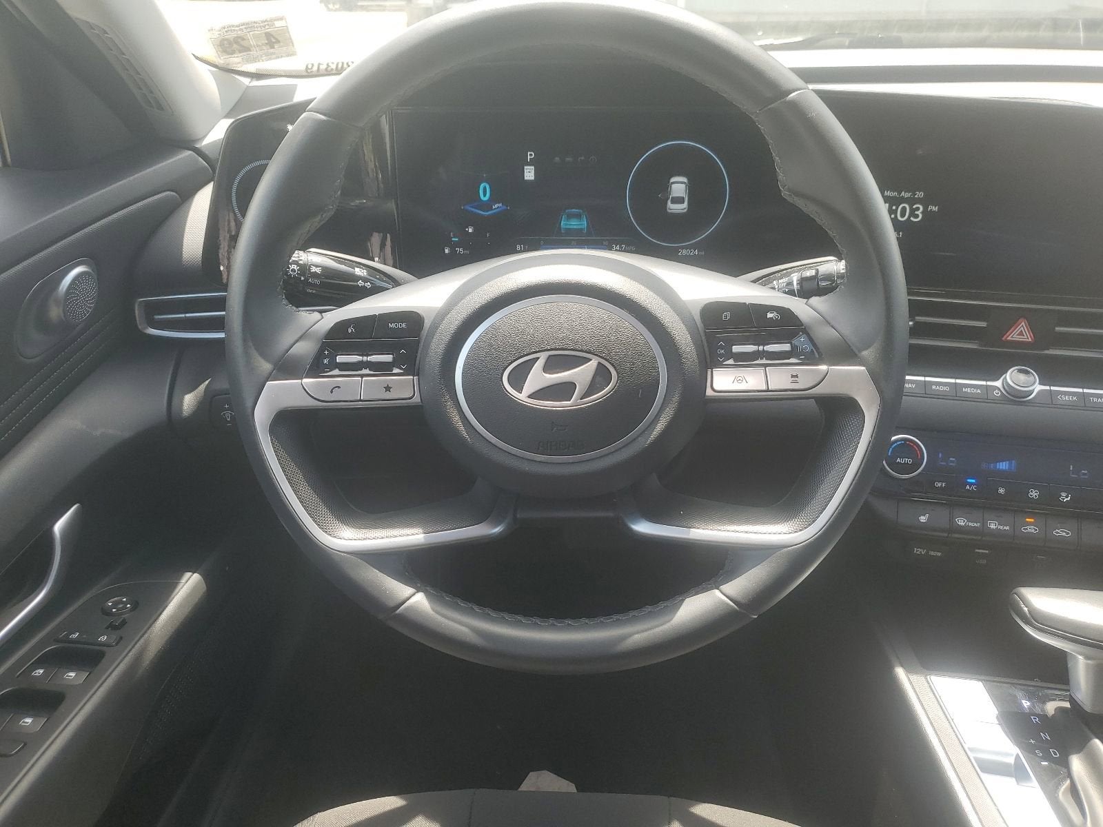 2025 Hyundai Elantra SEL Convenience