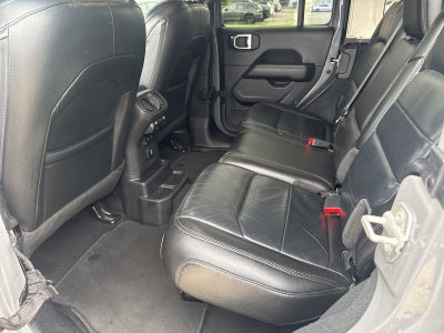 2022 Jeep Wrangler Unlimited Sahara Altitude 4x4