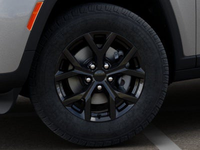 2026 Jeep Grand Cherokee Laredo