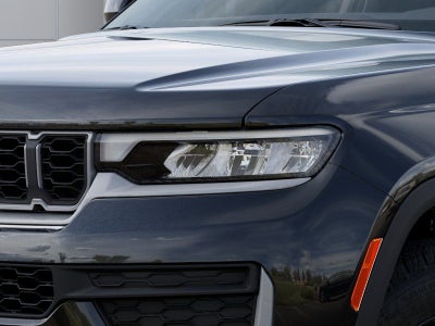 2026 Jeep Grand Cherokee Laredo