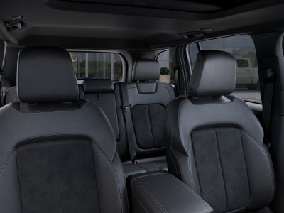 2027 Jeep Grand Cherokee Laredo Altitude