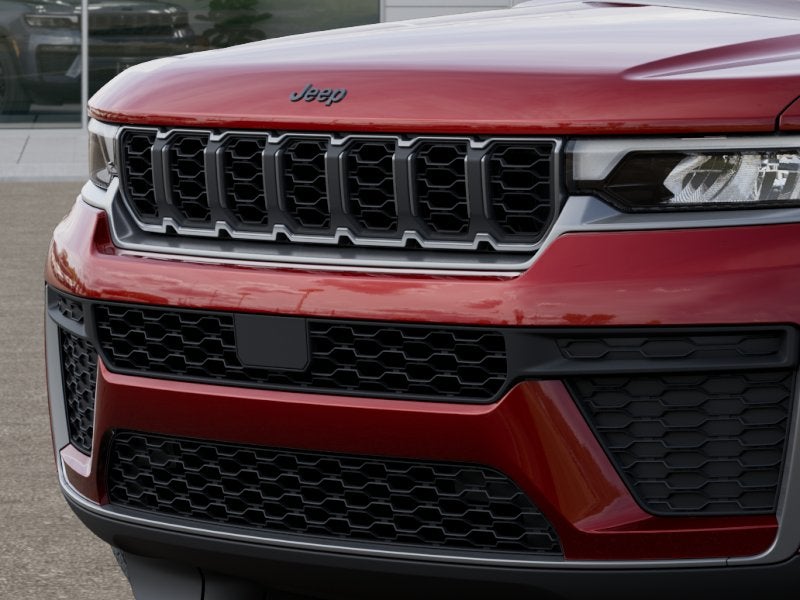 2026 Jeep Grand Cherokee Altitude