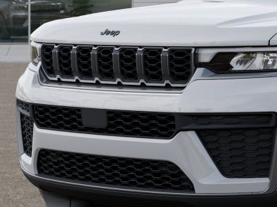 2026 Jeep Grand Cherokee Laredo Altitude