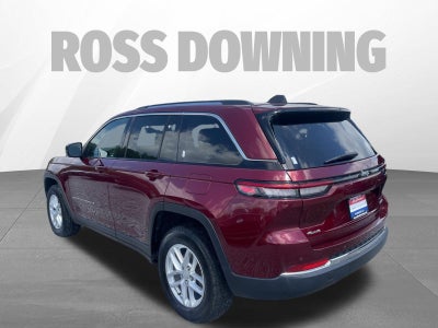 2023 Jeep Grand Cherokee Laredo 4x4