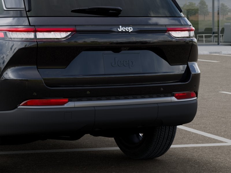 2026 Jeep Grand Cherokee 85th Anniversary Edition