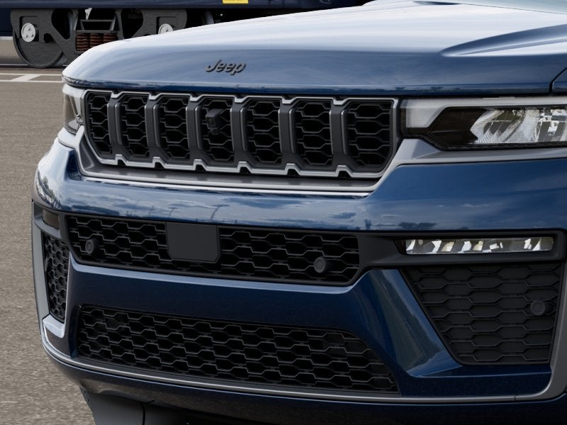 2027 Jeep Grand Cherokee Limited Reserve