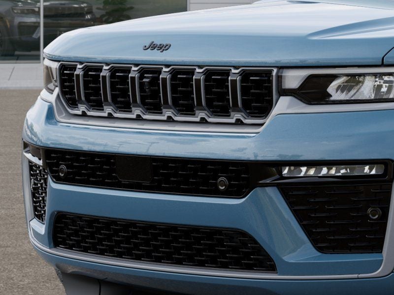 2026 Jeep Grand Cherokee Summit