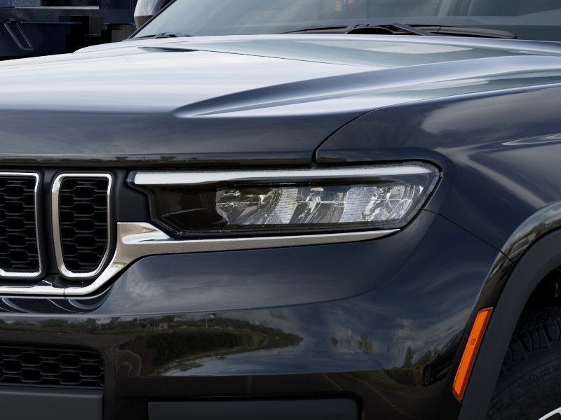 2027 Jeep Grand Cherokee L Laredo