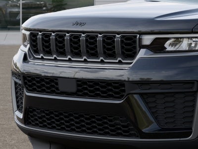 2026 Jeep Grand Cherokee Laredo