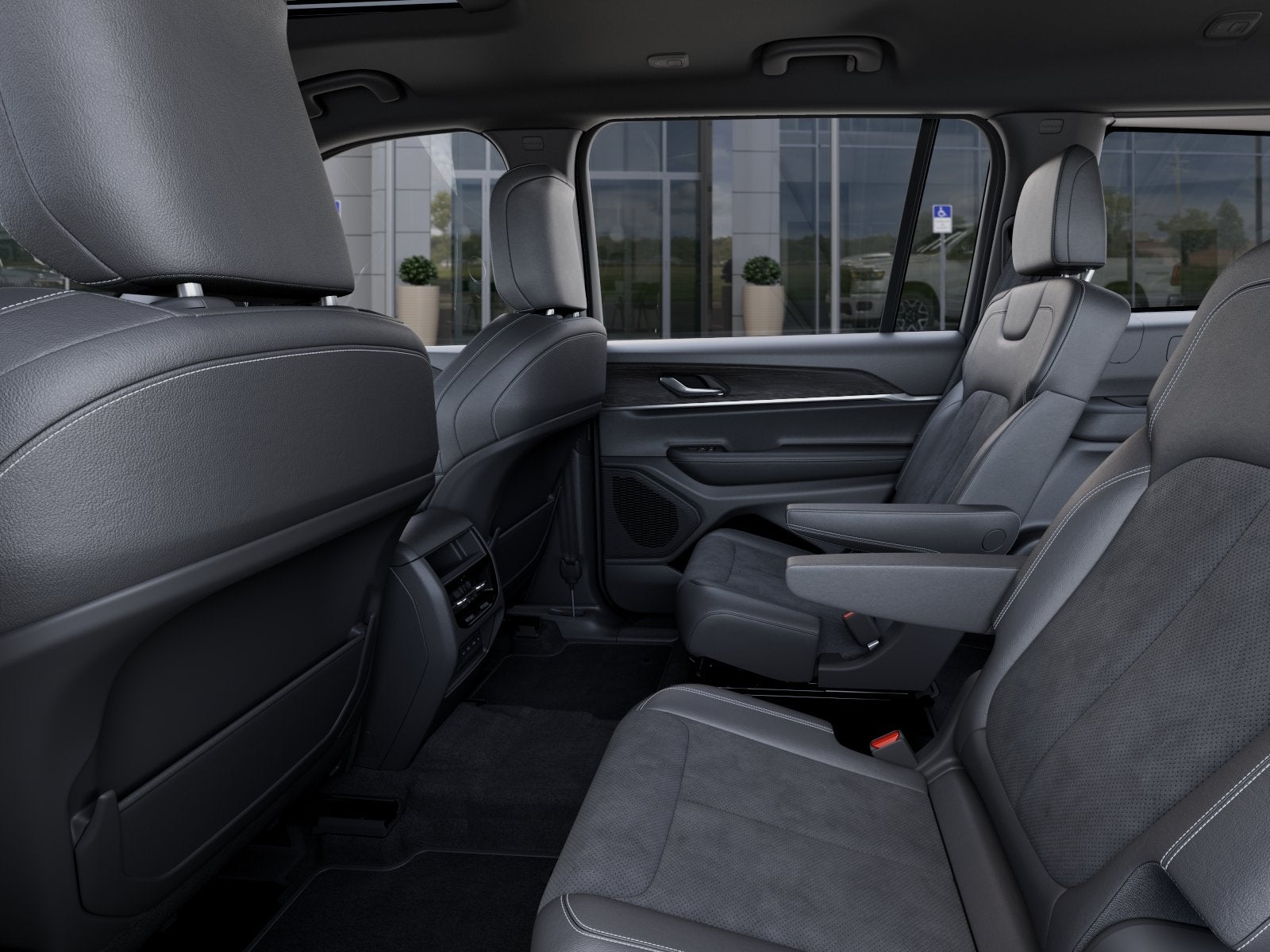 2027 Jeep Grand Cherokee L Laredo Altitude