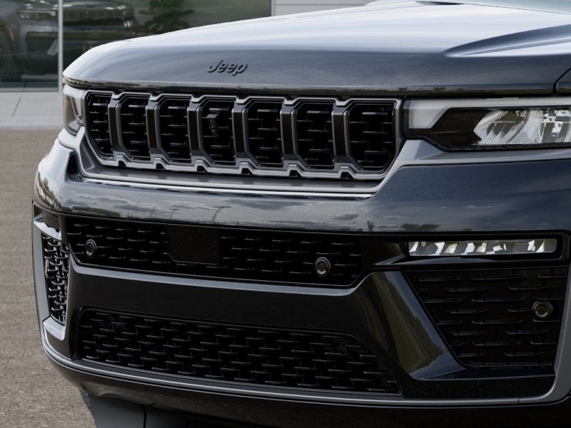 2026 Jeep Grand Cherokee Summit