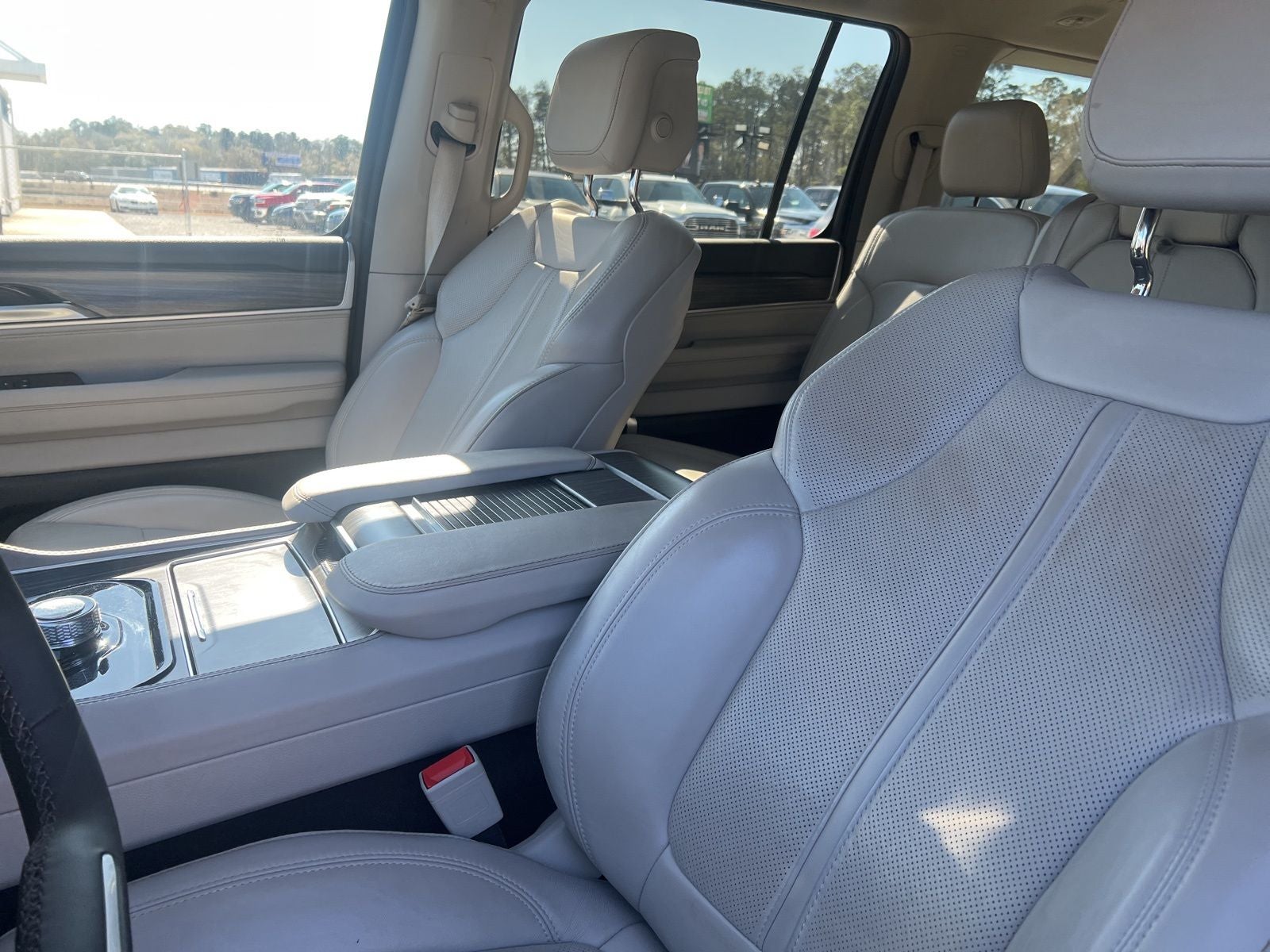 2024 Jeep Wagoneer L Series II