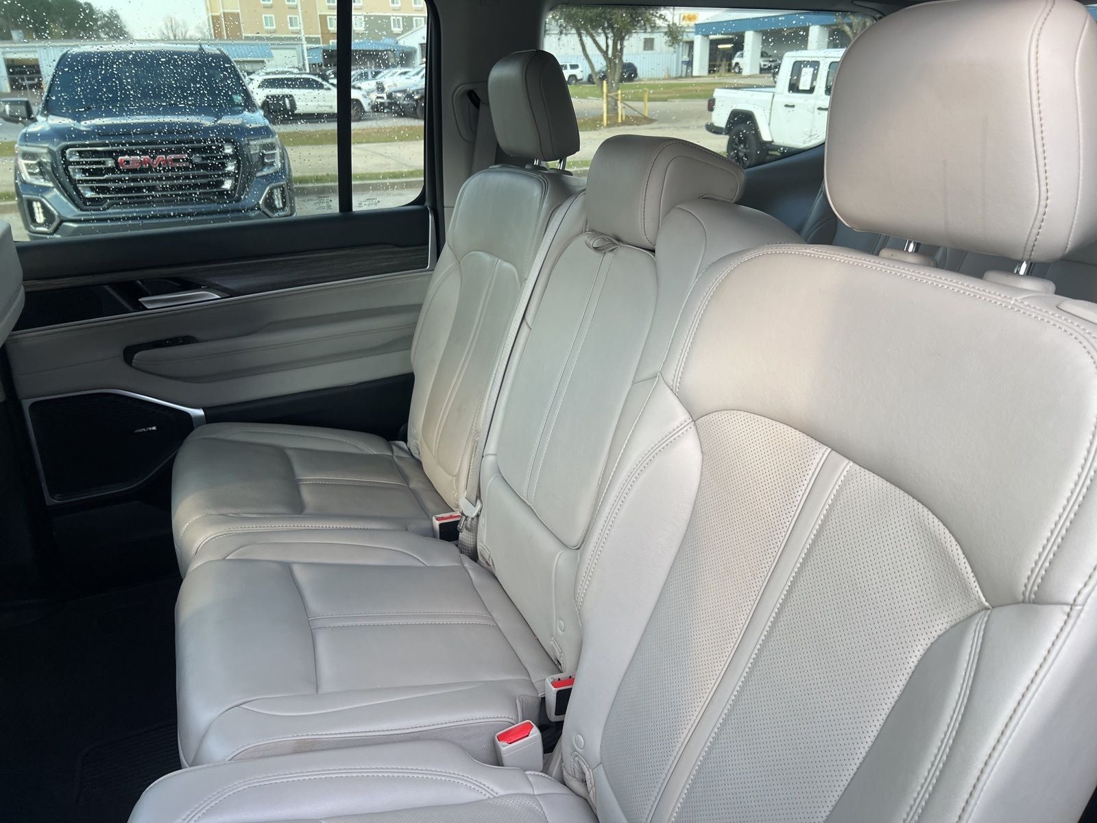 2024 Jeep Wagoneer Series II