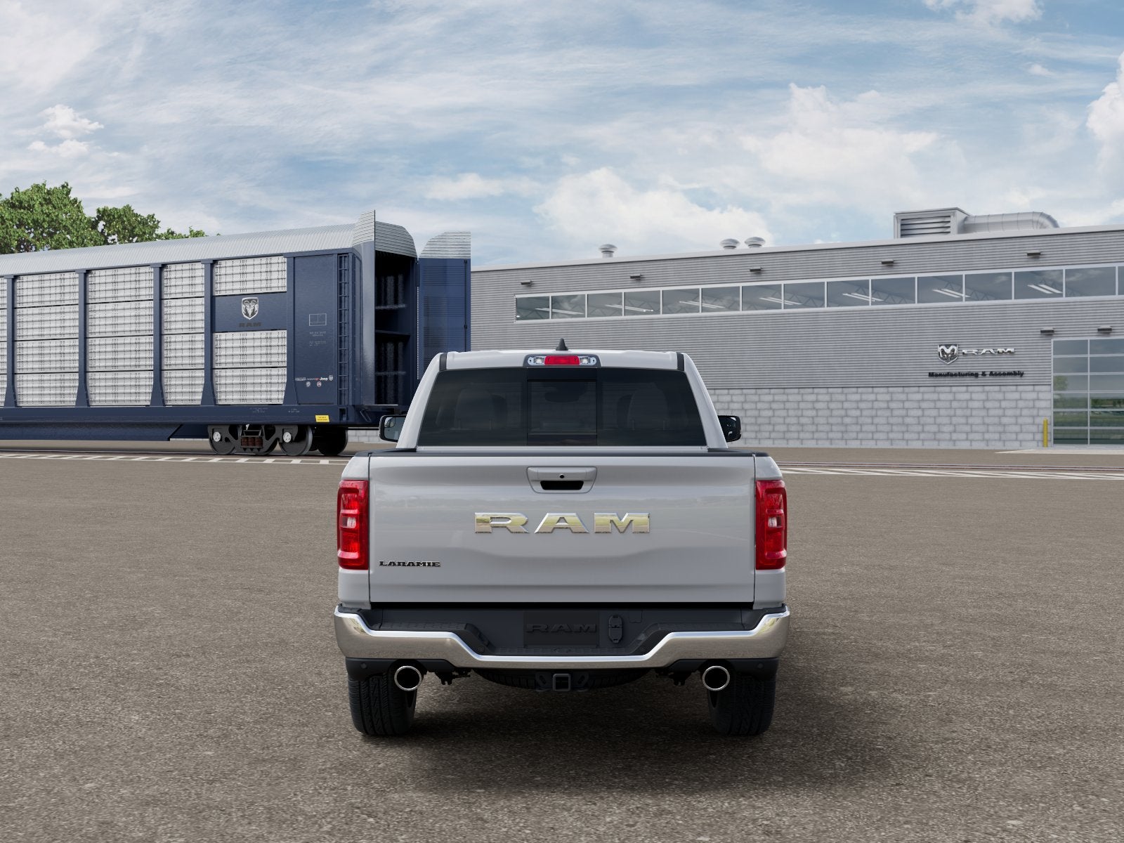 2026 RAM Ram 1500 RAM 1500 LARAMIE CREW CAB 4X2 5'7' BOX