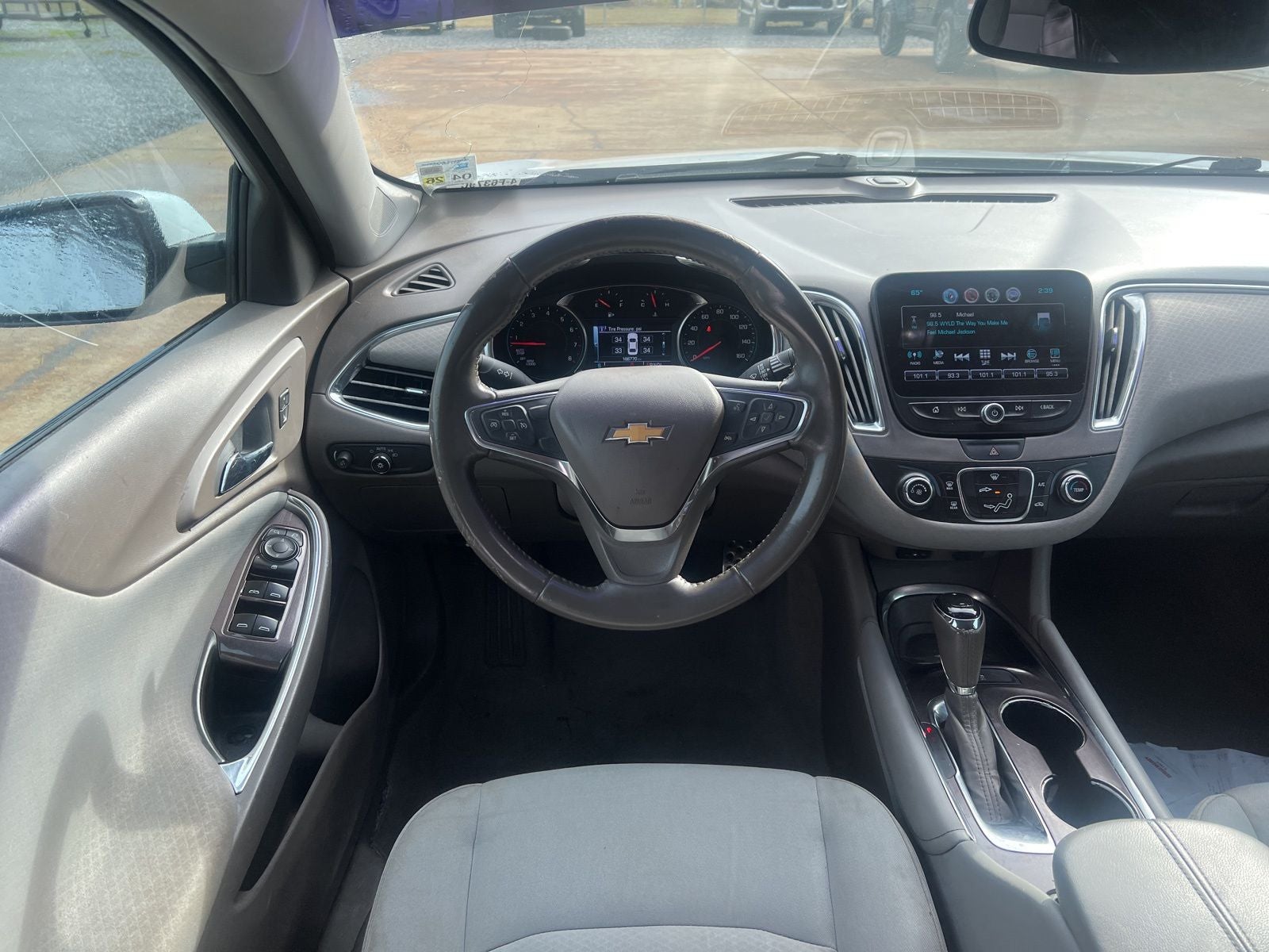 2017 Chevrolet Malibu LT 1LT