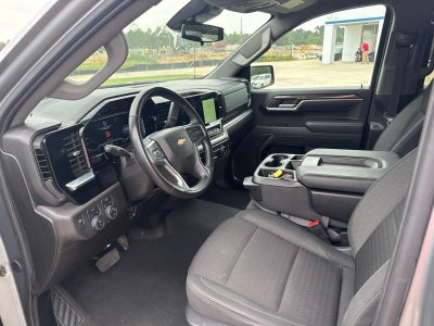 2025 Chevrolet Silverado 1500 LT LT1