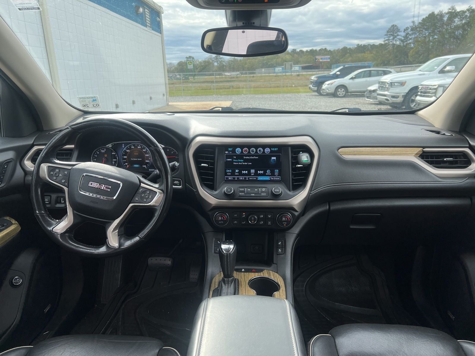 2019 GMC Acadia Denali