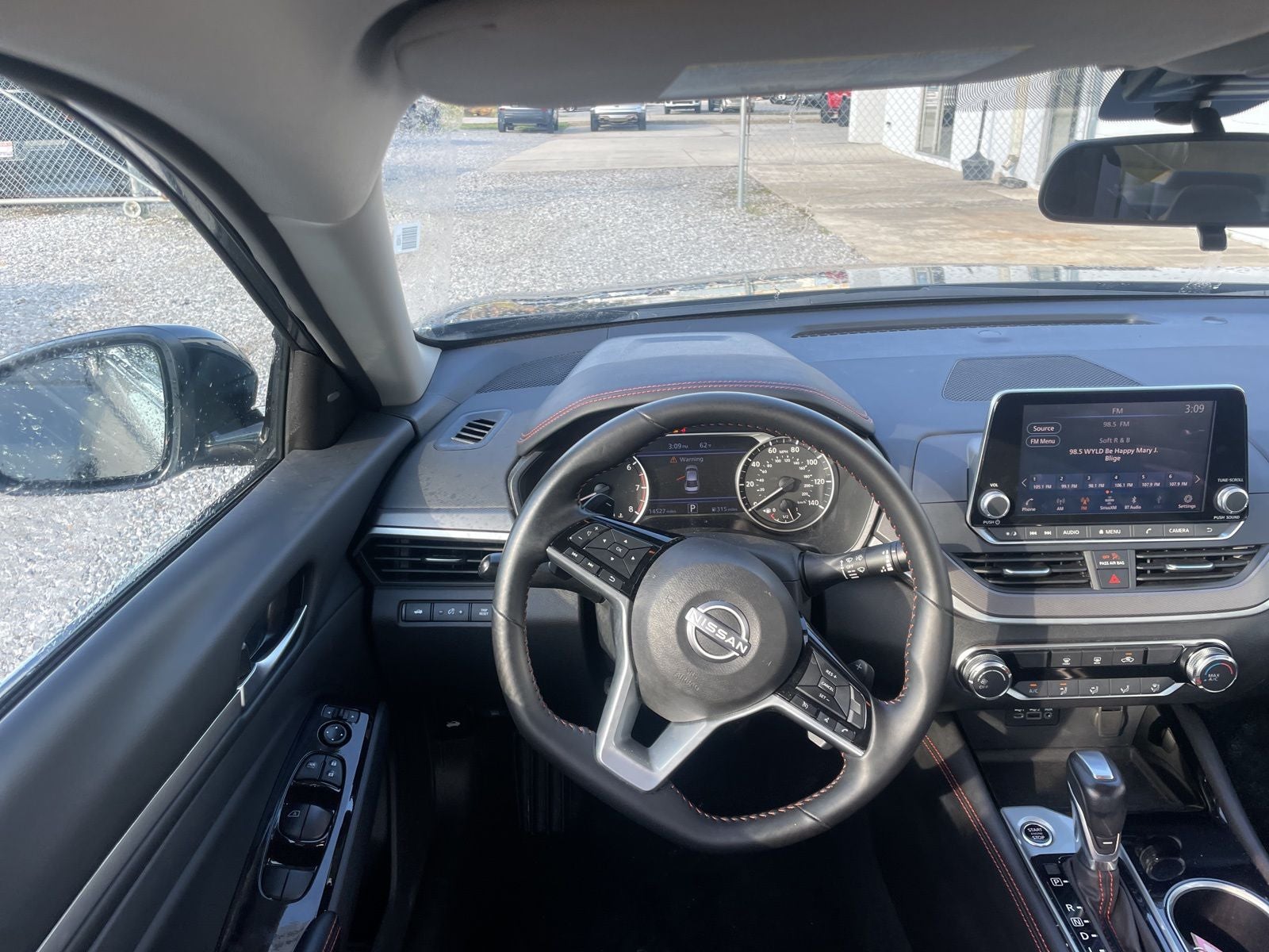 2025 Nissan Altima 2.5 SR