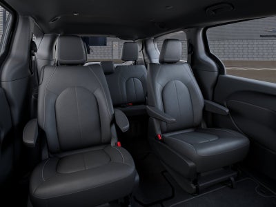 2027 Chrysler Pacifica LX