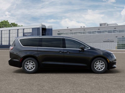 2027 Chrysler Pacifica LX