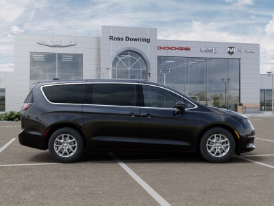 2026 Chrysler Voyager LX