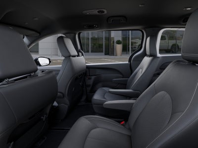 2027 Chrysler Pacifica LX
