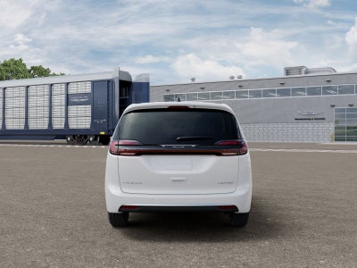 2027 Chrysler Pacifica Limited
