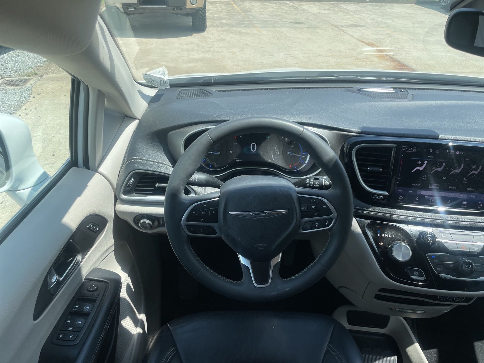 2022 Chrysler Pacifica Hybrid Touring L