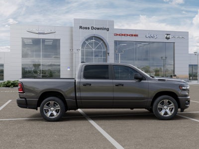 2026 RAM Ram 1500 RAM 1500 EXPRESS CREW CAB 4X4 5'7' BOX