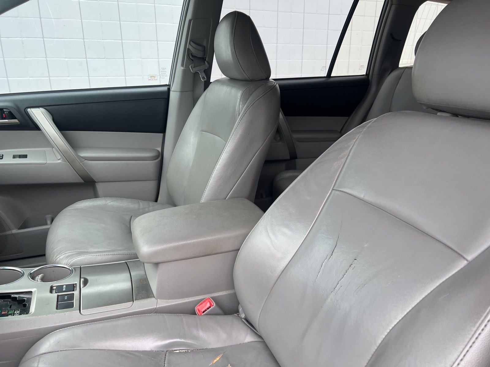 2011 Toyota Highlander Base
