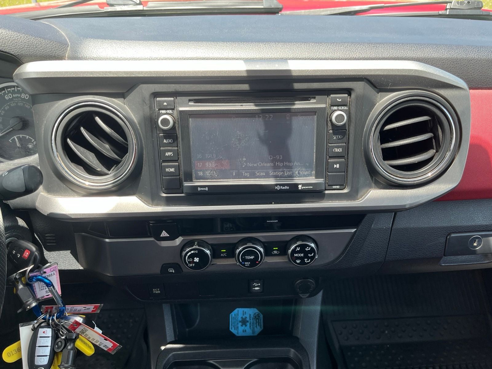 2017 Toyota Tacoma SR5