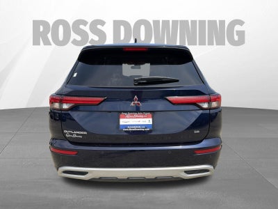 2024 Mitsubishi Outlander SE